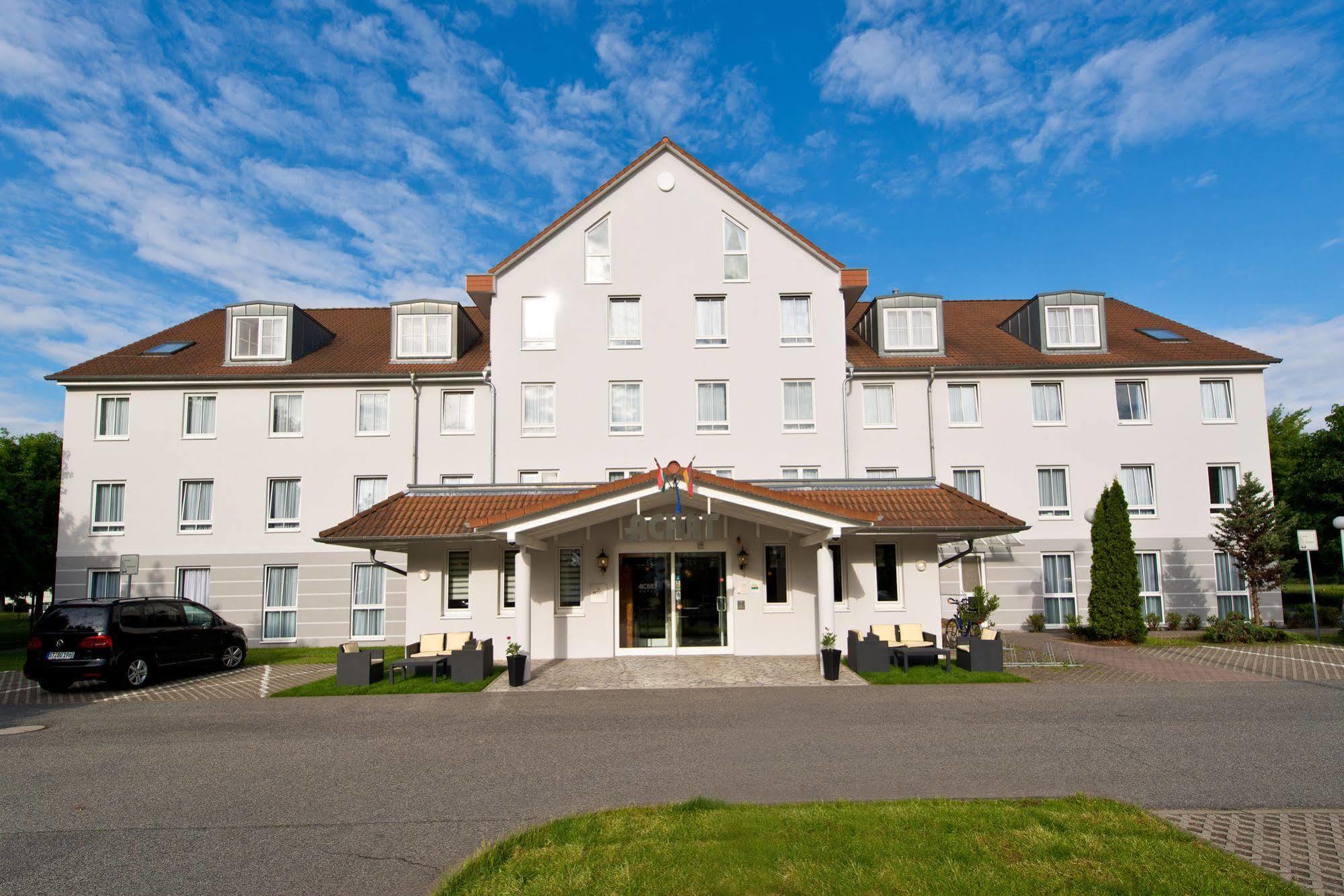 Dormero Hotel Hoyerswerda Exterior foto